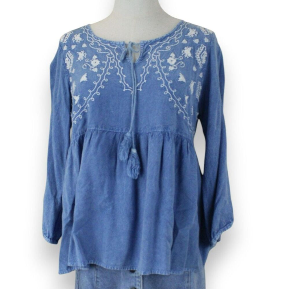 SW New York Blue Blouse Embroidered Flowers Cottage Boho Hippy Artsy Med